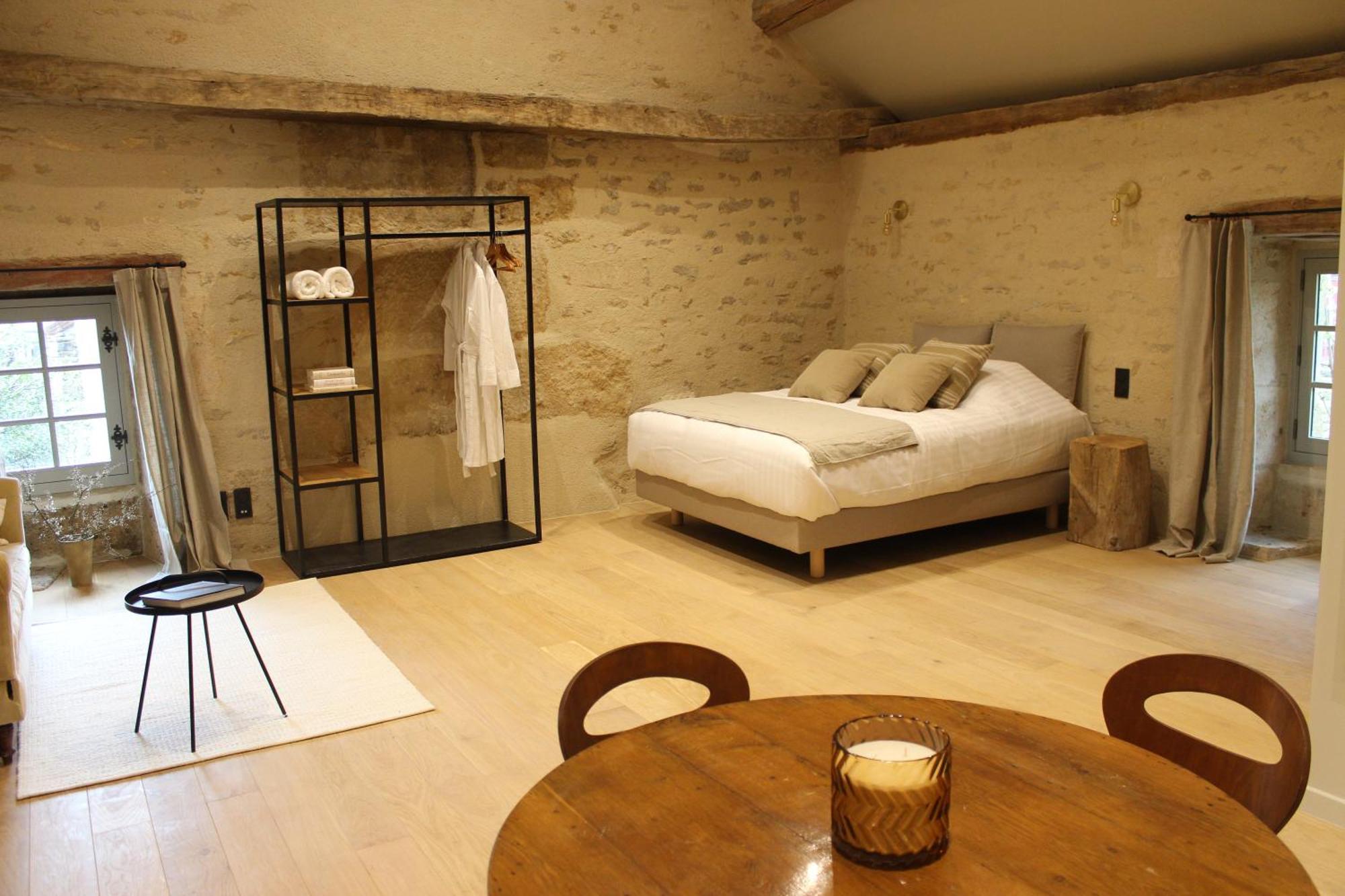 Chateauneuf Suites Exterior foto